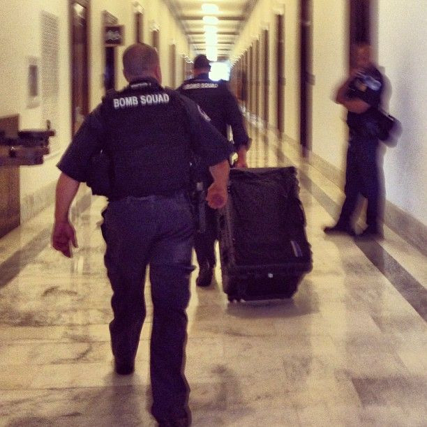 ricin, suspicious, letter, bomb, squads, russell, hart
