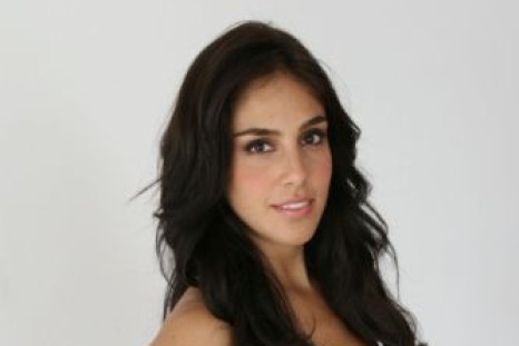 Sandra Echeverria Beauty Tips, Neutrogena