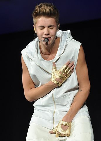Justin performing on his Believe tour