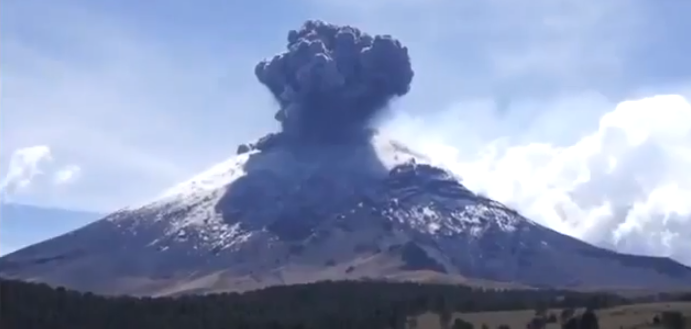 Mexico Popocatépetl Volcano After Another Eruption Should Residents