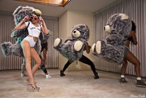 Miley Cyrus ‘We Can’t Stop’: Listen To Singer Release New Single On Ryan Seacrest's Radio Show