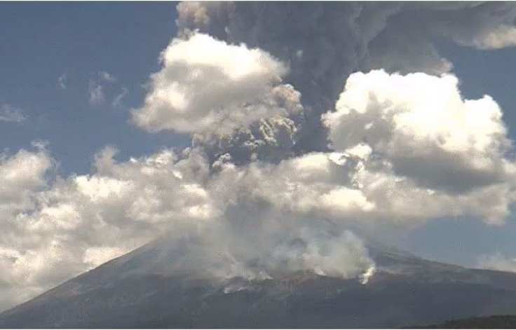 Popocatépetl Explosion June 17, 2013