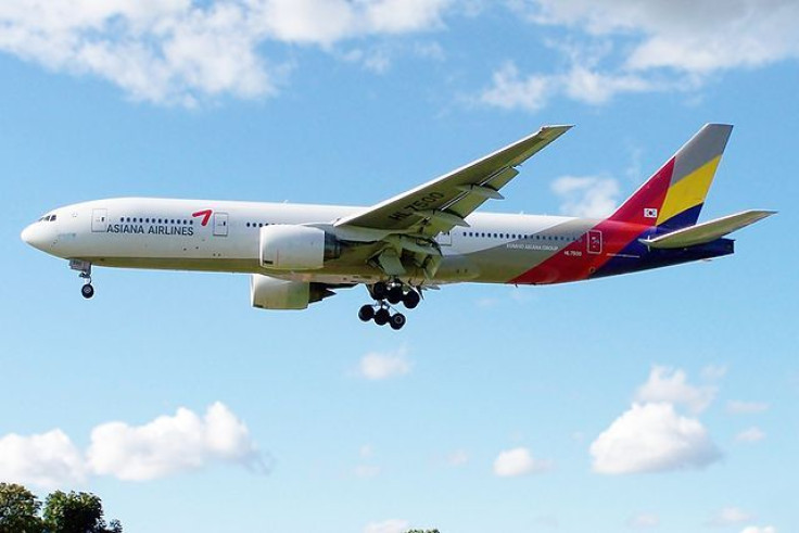 A Boeing 777 by Asiana Airlines crash landed at San Francisco International Airport. 