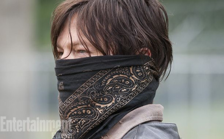 Entertainment Weekly released this new image of Daryl Dixon for season4 of "The Walking Dead" which displays his new accessory, a bandana! 