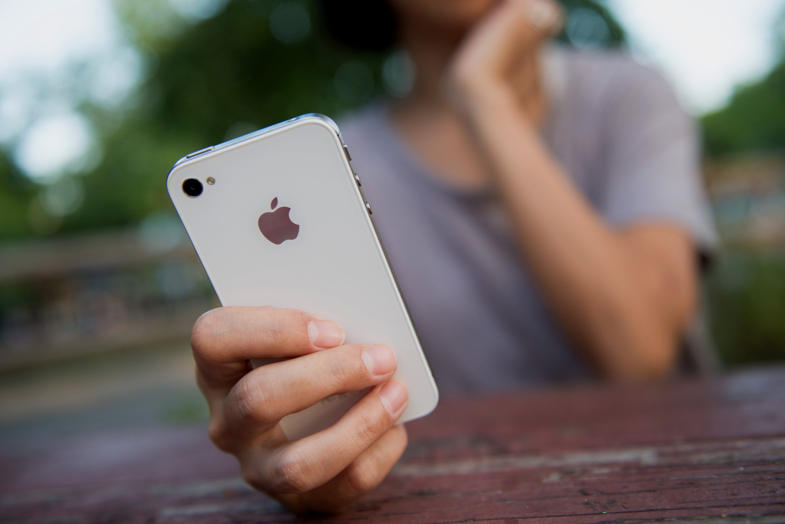 Iphone 5s Release Date Rumors Verizon T Mobile Block Mid September