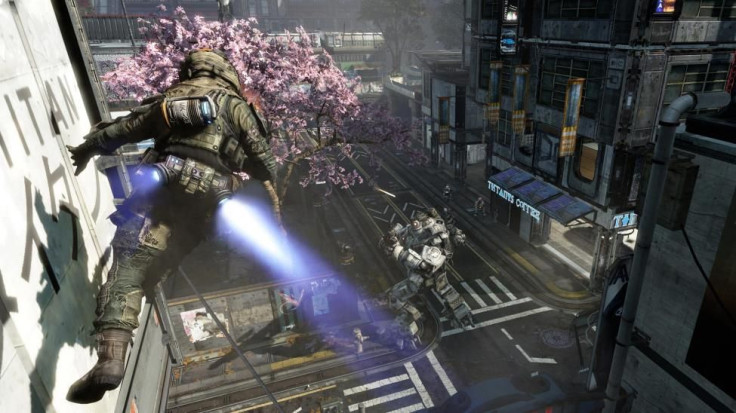 "Titanfall"