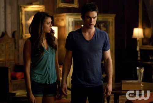 Elena and Damon's relationship may be trouble. The pair will have to work together to help Stefan regain his memory.