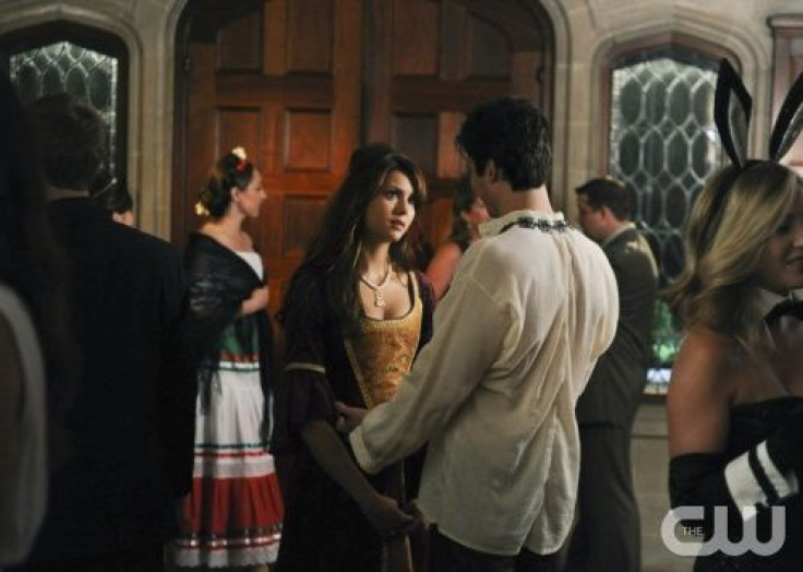 Elena and Damon attend the Whitmore Historical Ball dressed as Anne Boleyn and Henry VIII.