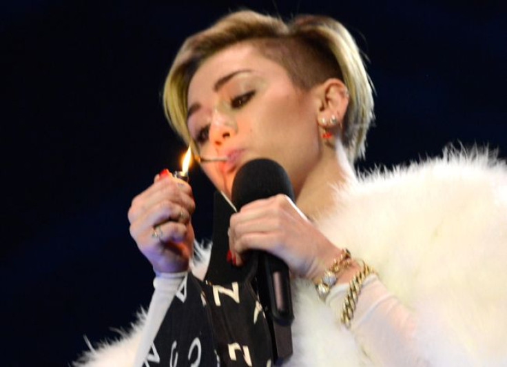 Miley Cyrus Lights Blunt On 2013 MTV EMAs Stage