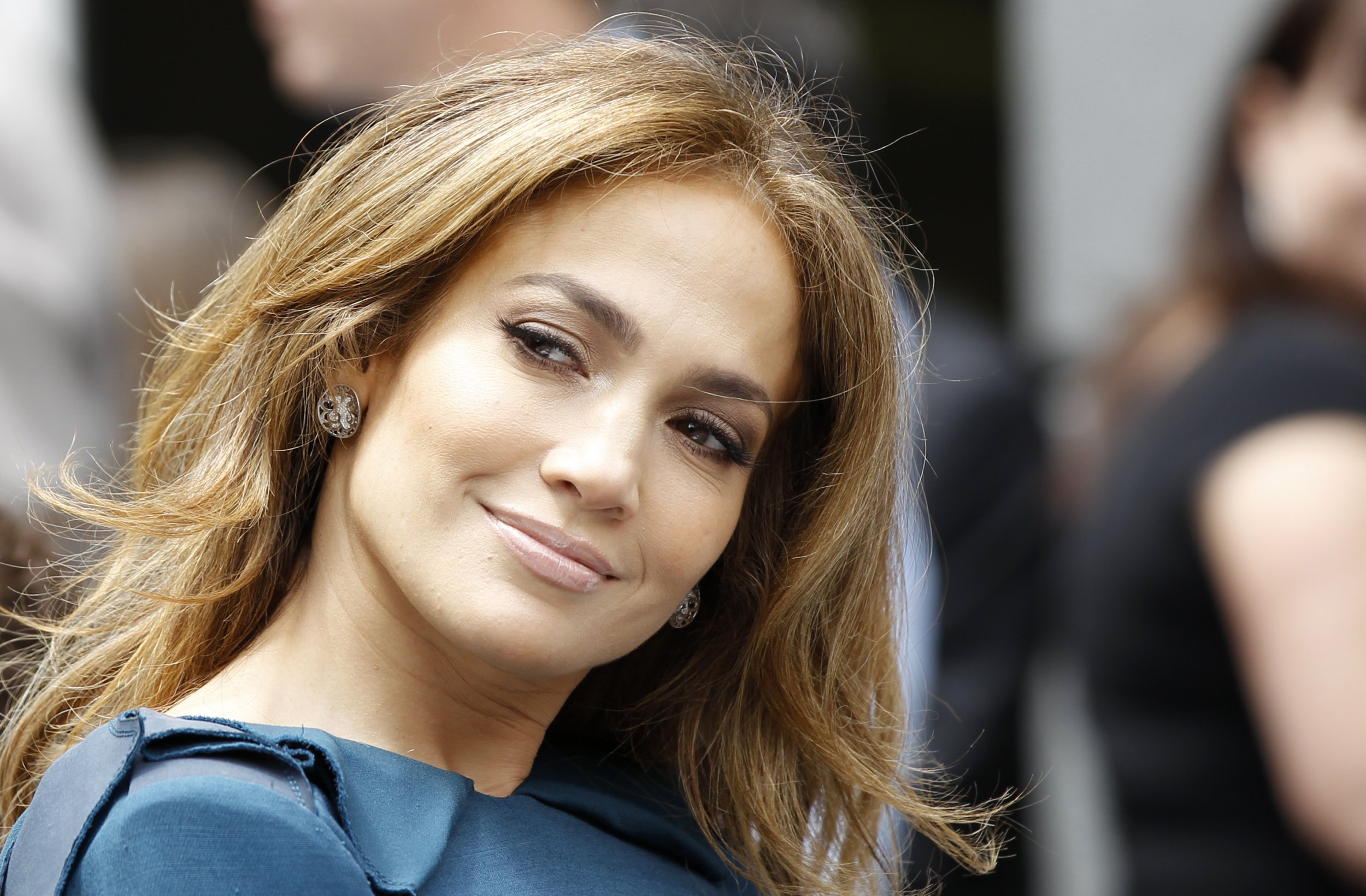 Jennifer Lopez Sued La Man Rodrigo Ruiz Files Lawsuit Claiming She