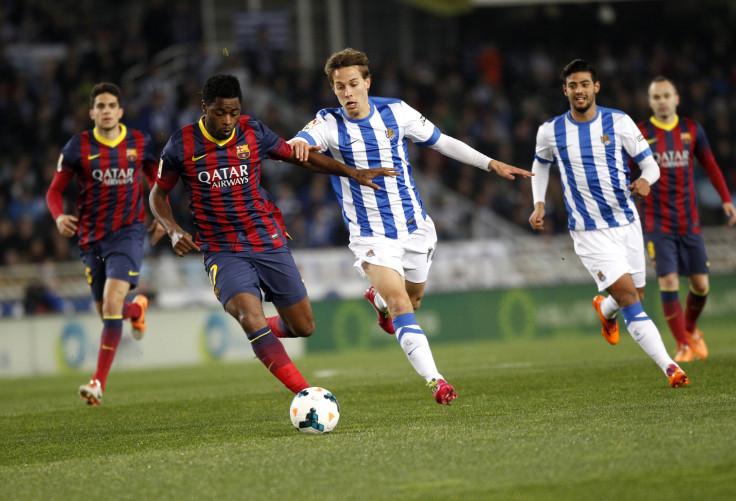 Alex Song Barcelona Mid