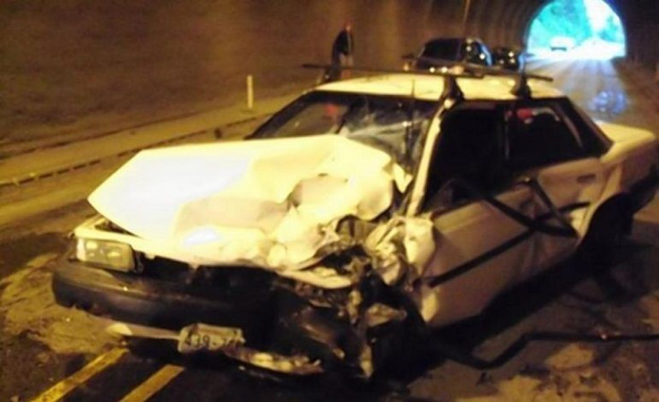 Oregon Tunnel crash injures 4