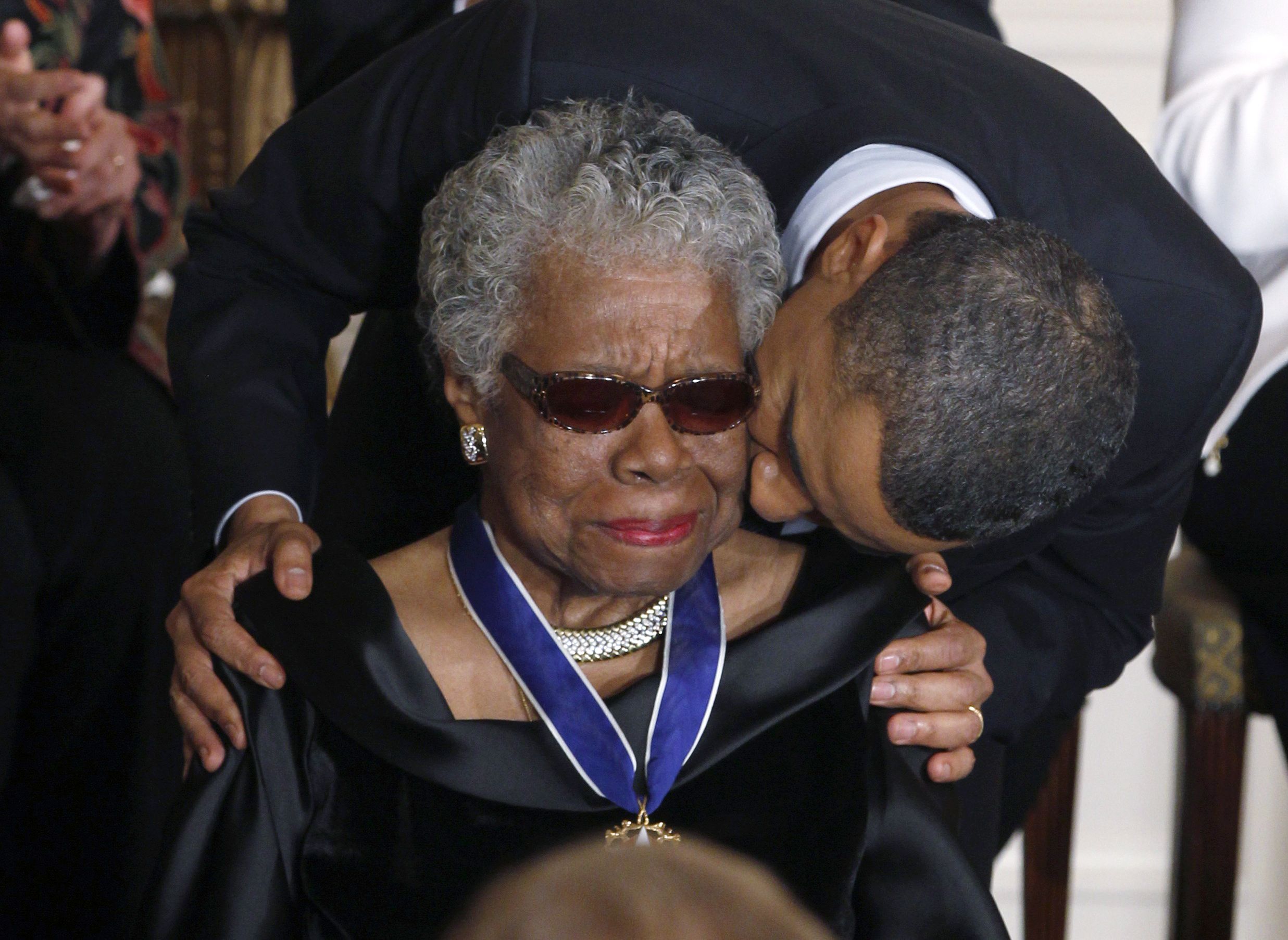 Maya Angelou Death: America Ferrera, George Lopez And More Celebs React ...