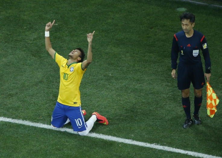 Neymar scores a goal in the 29th minute