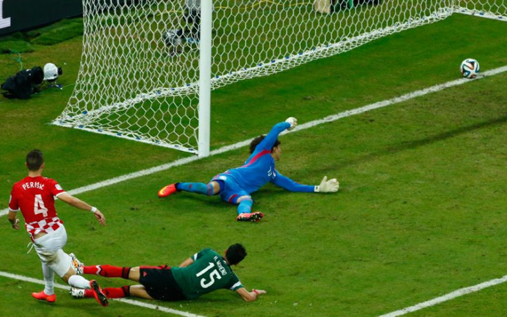 Memo Ochoa Loses Virginity As Perisic Scores For Croatia!