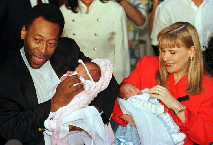 Pele with Twins