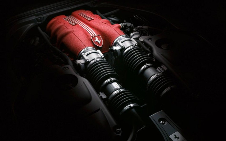 Ferrari California Engine
