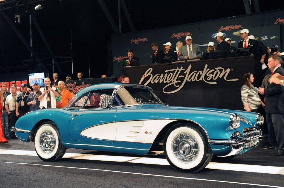 270k Corvette GM CEO Dan Akerson's 1958 Corvette Auction Goes To