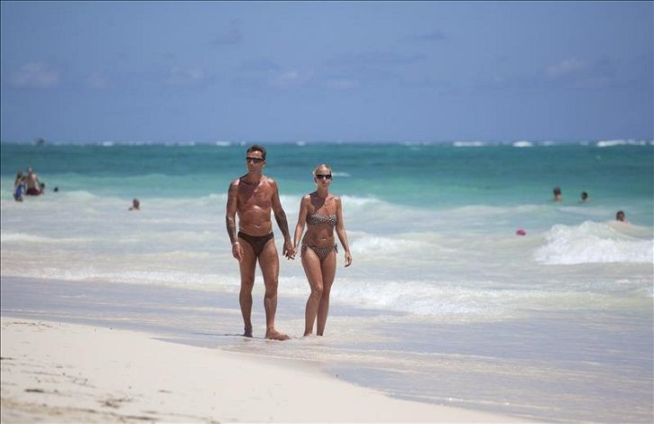 Dominican-Republic-International-Tourists