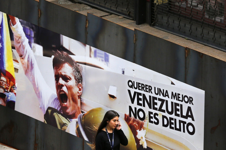 Leopoldo Lopez banner