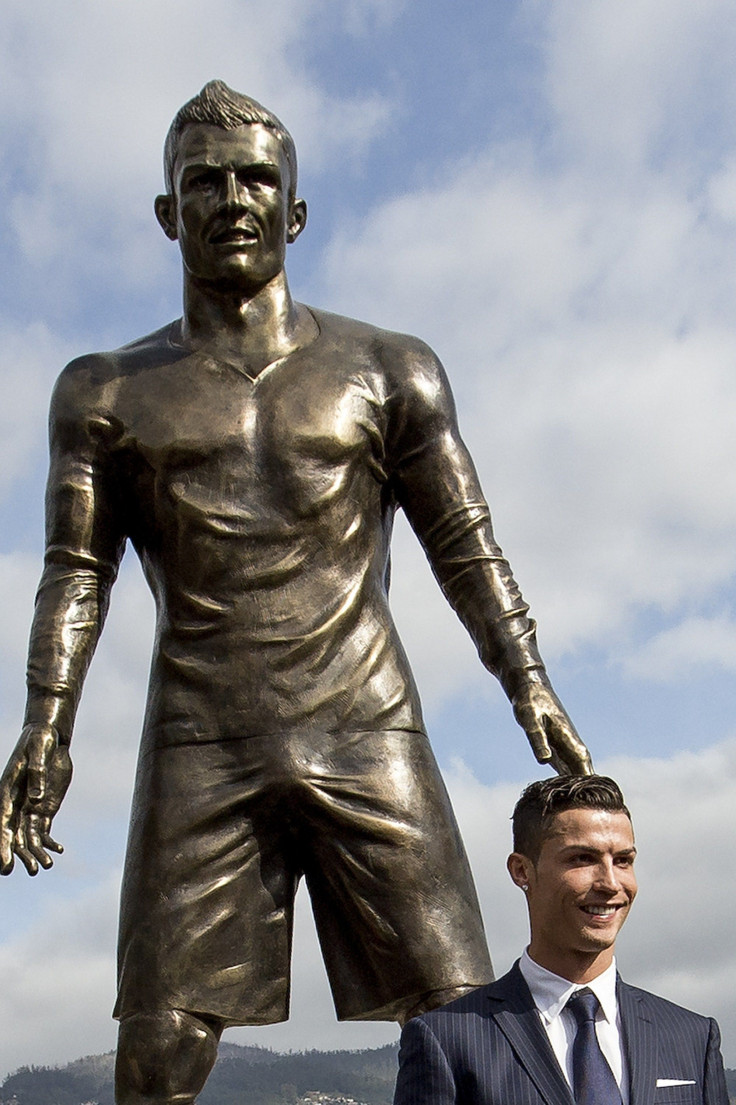 Cristiano Ronaldo Statue