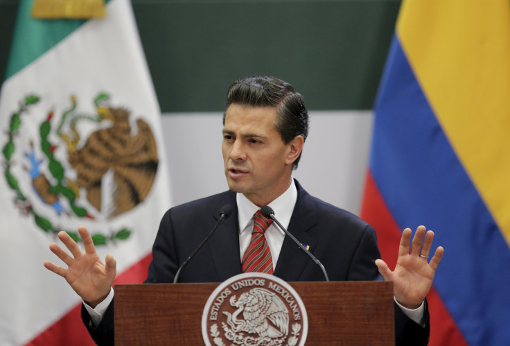 EPN hands up