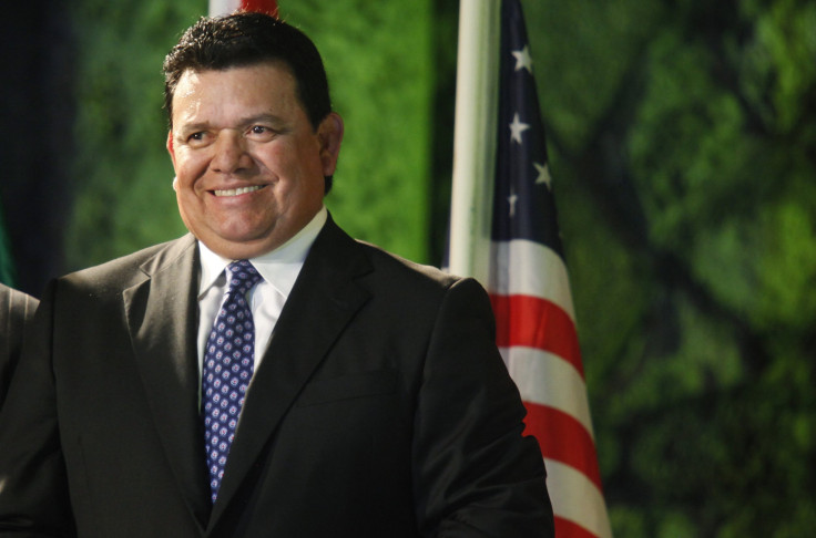 Fernando Valenzuela U.S. Citizen