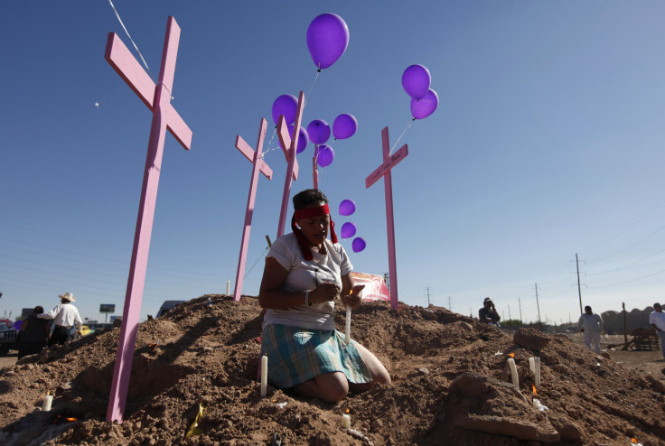 pink crosses juarez