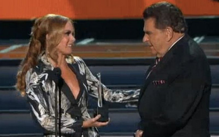 Lucero Hands Don Francisco Award At Premios Tu Mundo 2015