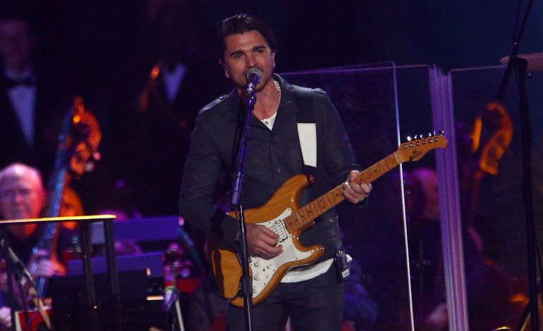 Juanes Pope Francis Performance: 'world Meeting Of Families' Apologizes 