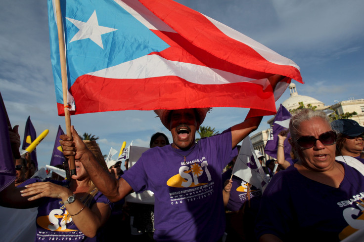 puerto rico union member with flag