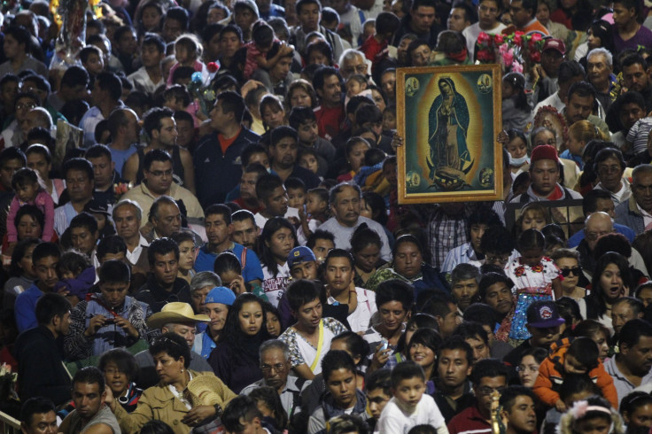 virgin of guadalupe crowd