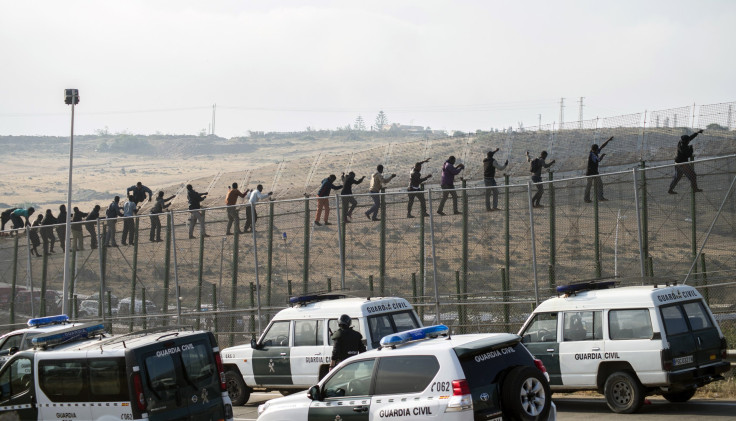 spain border fence