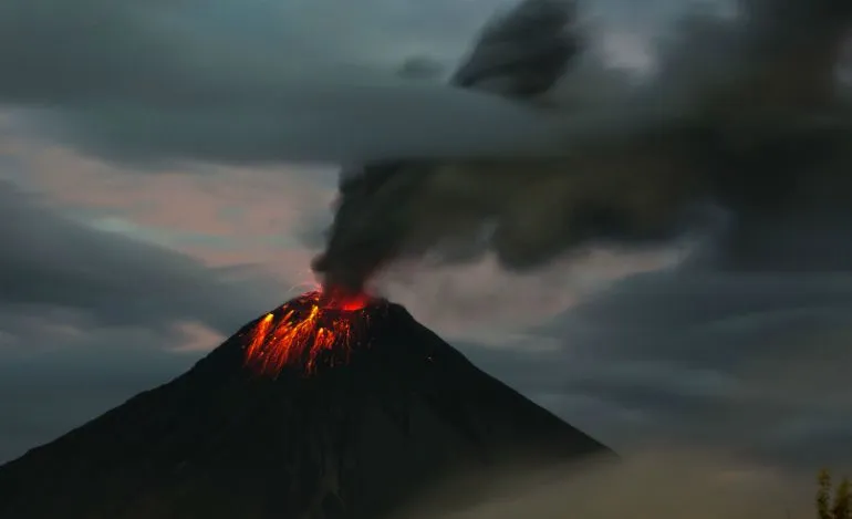 State Of Emergency Declared As Volcano In Peru Erupts, Emitting Ash - Vimarsana News