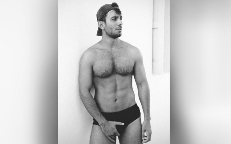 Jwan Yosef Photos