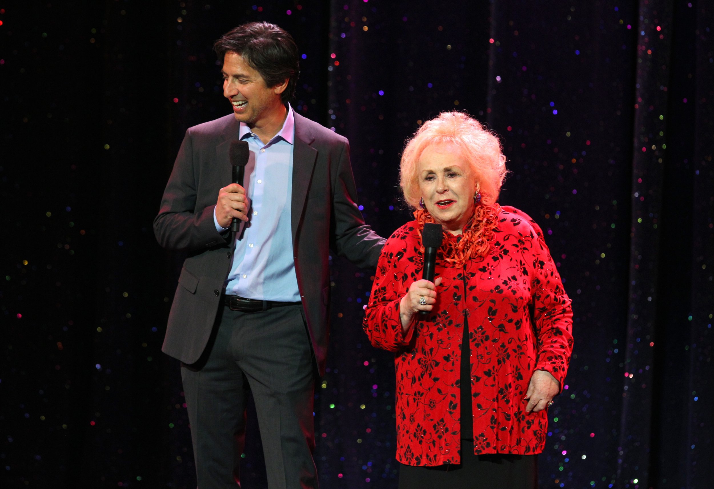 Doris Roberts Dead ‘everybody Loves Raymond Actress Has Passed Away At 90 