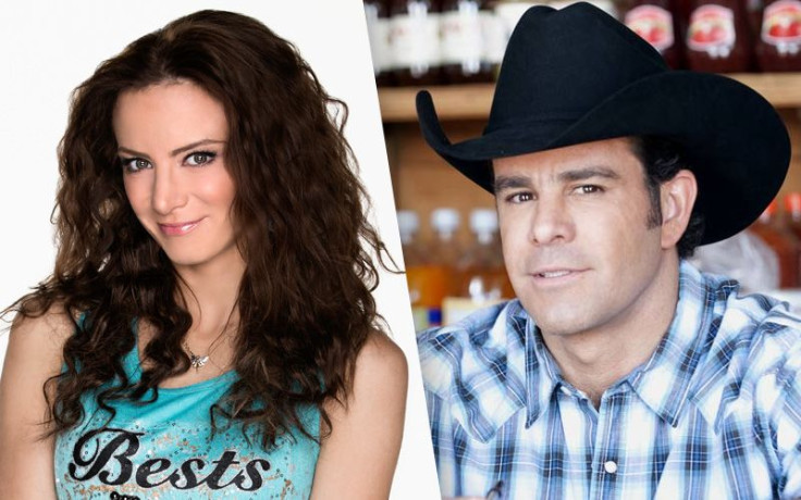 Silvia Navarro, Eduardo Capetillo