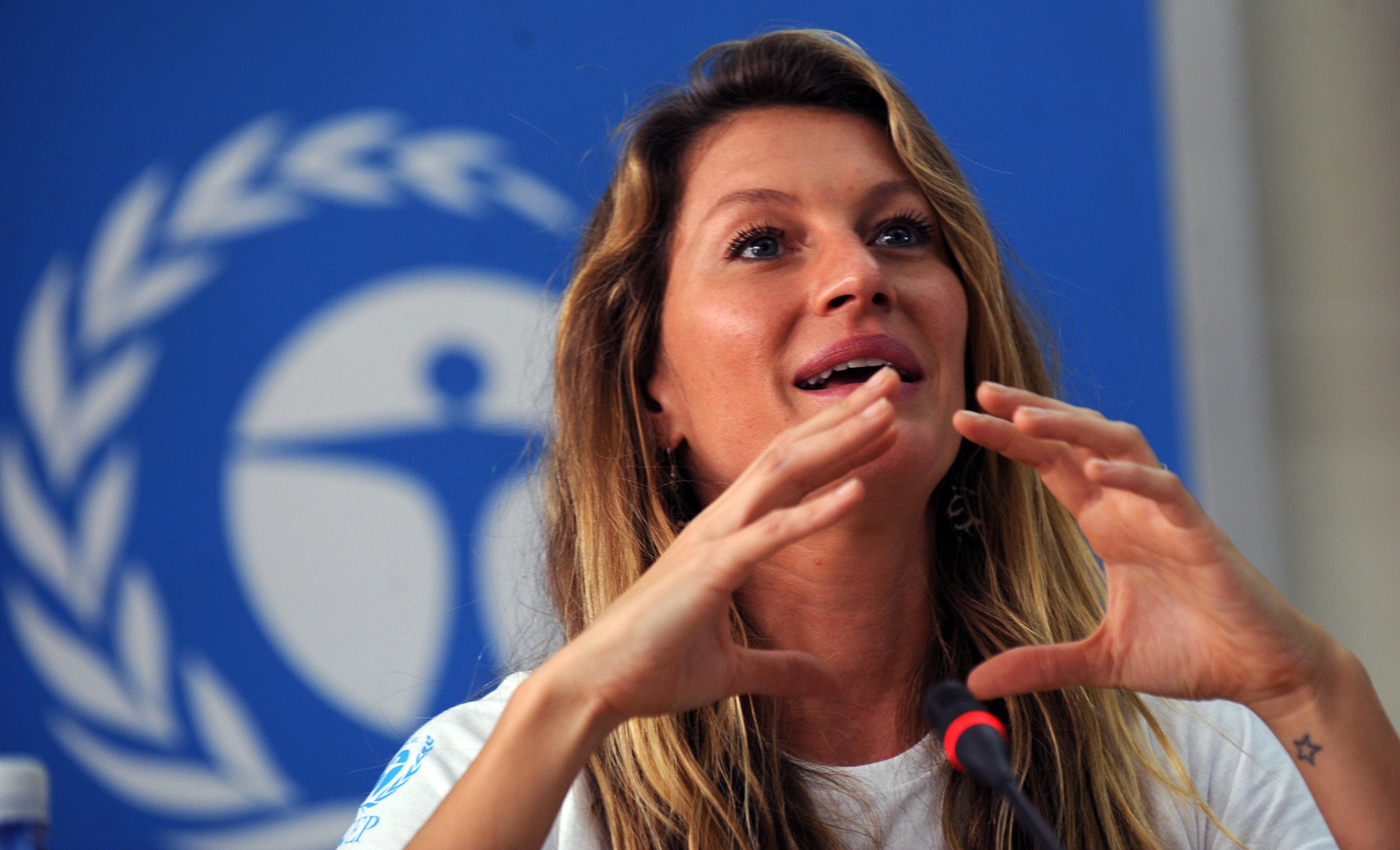 'wild For Life' Campaign: Gisele Bündchen Joins Fight Against Animal 