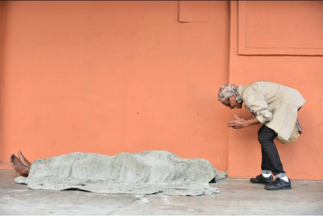 Carlos Martiel performance art