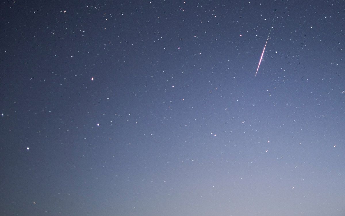 Bright Light In California Sky Meteor Caught On Video Causes Panic