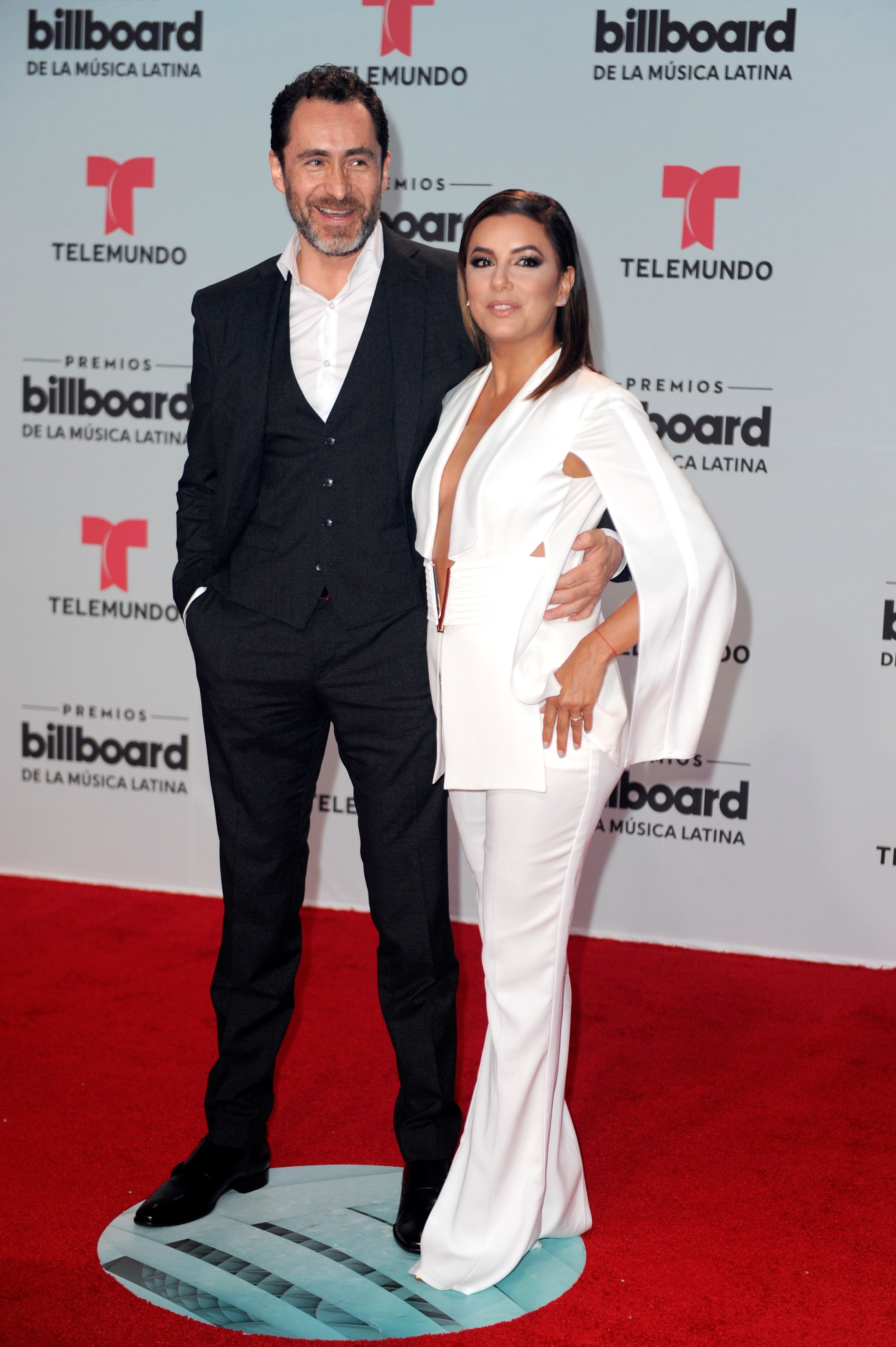 Premios Billboard 2017 Red Carpet Photos Eva Longoria, Demian Bichir