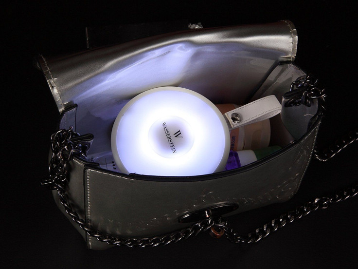 Handbag Light with Integrated Power Bank