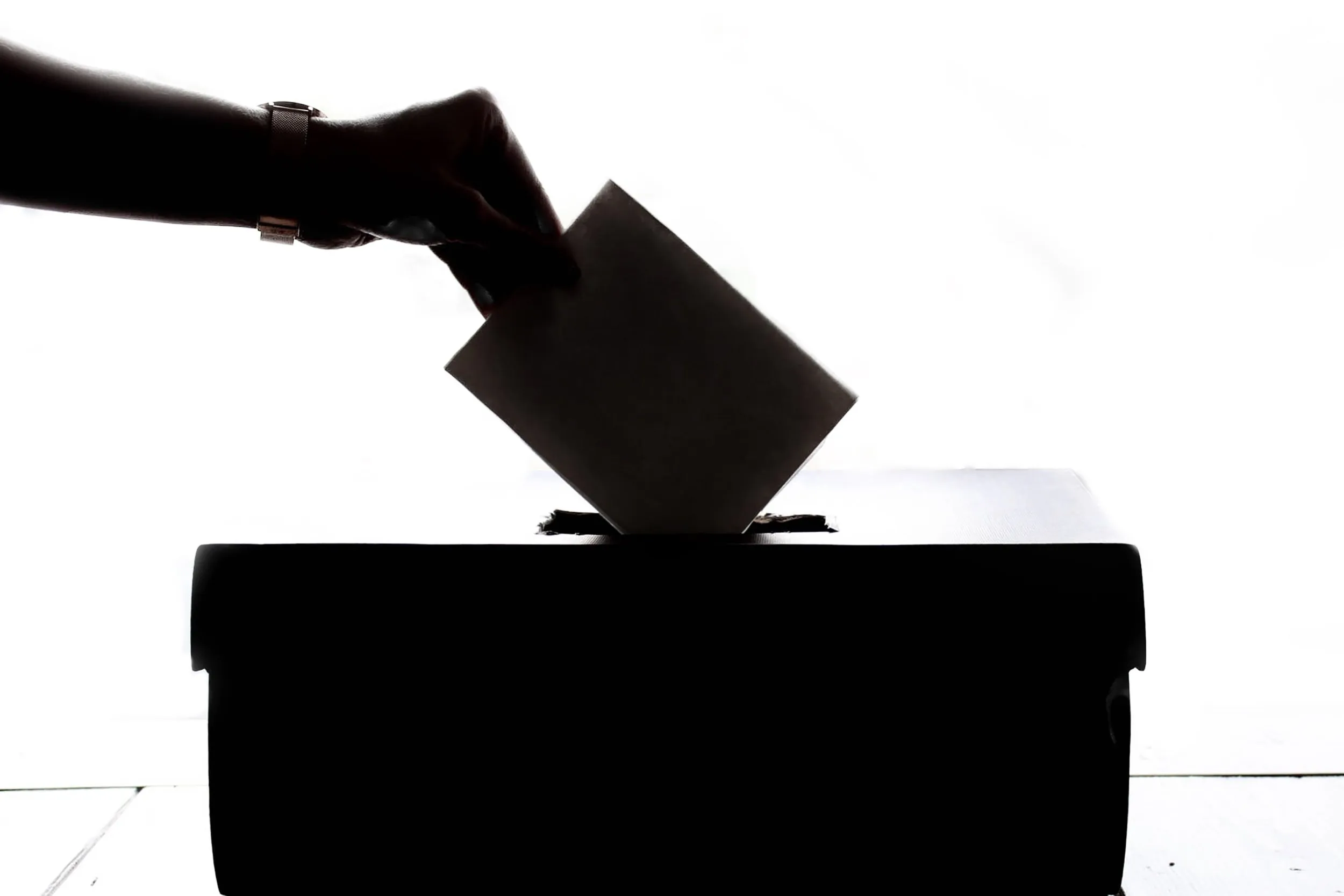Midterm Elections: Where Do Candidates Stand On The Issues That Impact Latinos? - Vimarsana News