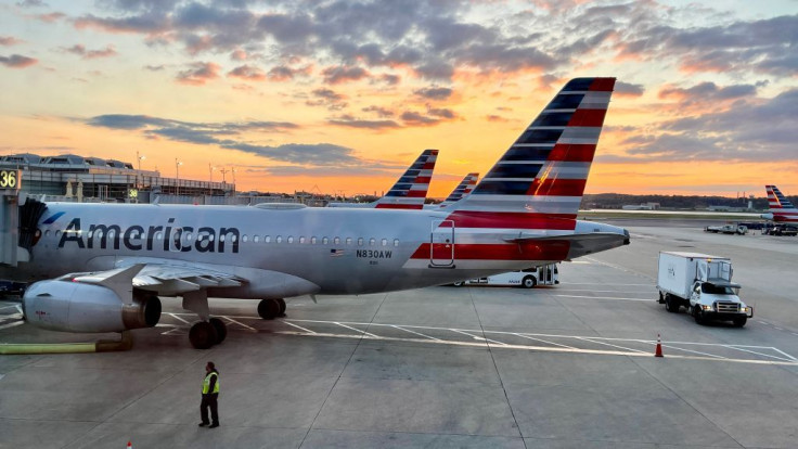 An American Airlines plane