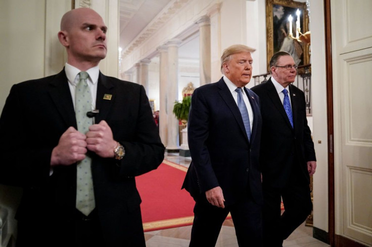 Trump and Secret Service agents