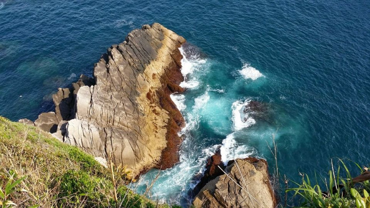 cliff japan