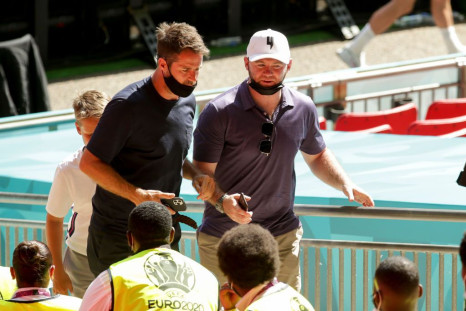 Wayne Rooney and Jamie Redknapp