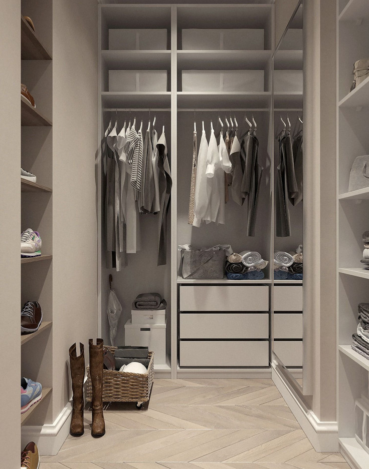 closet-4696557_1920