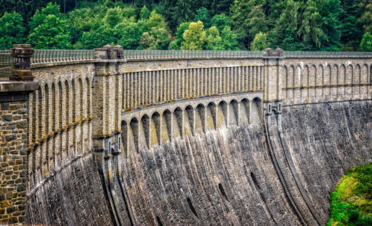 dam-wall-3679900_1920