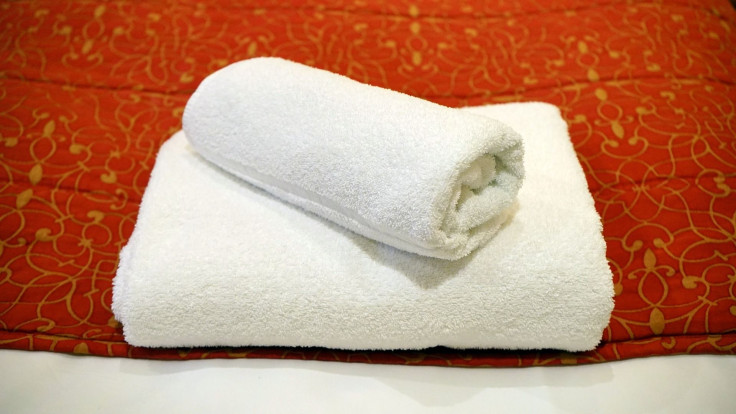 towel-g8fe76e9ff_1920